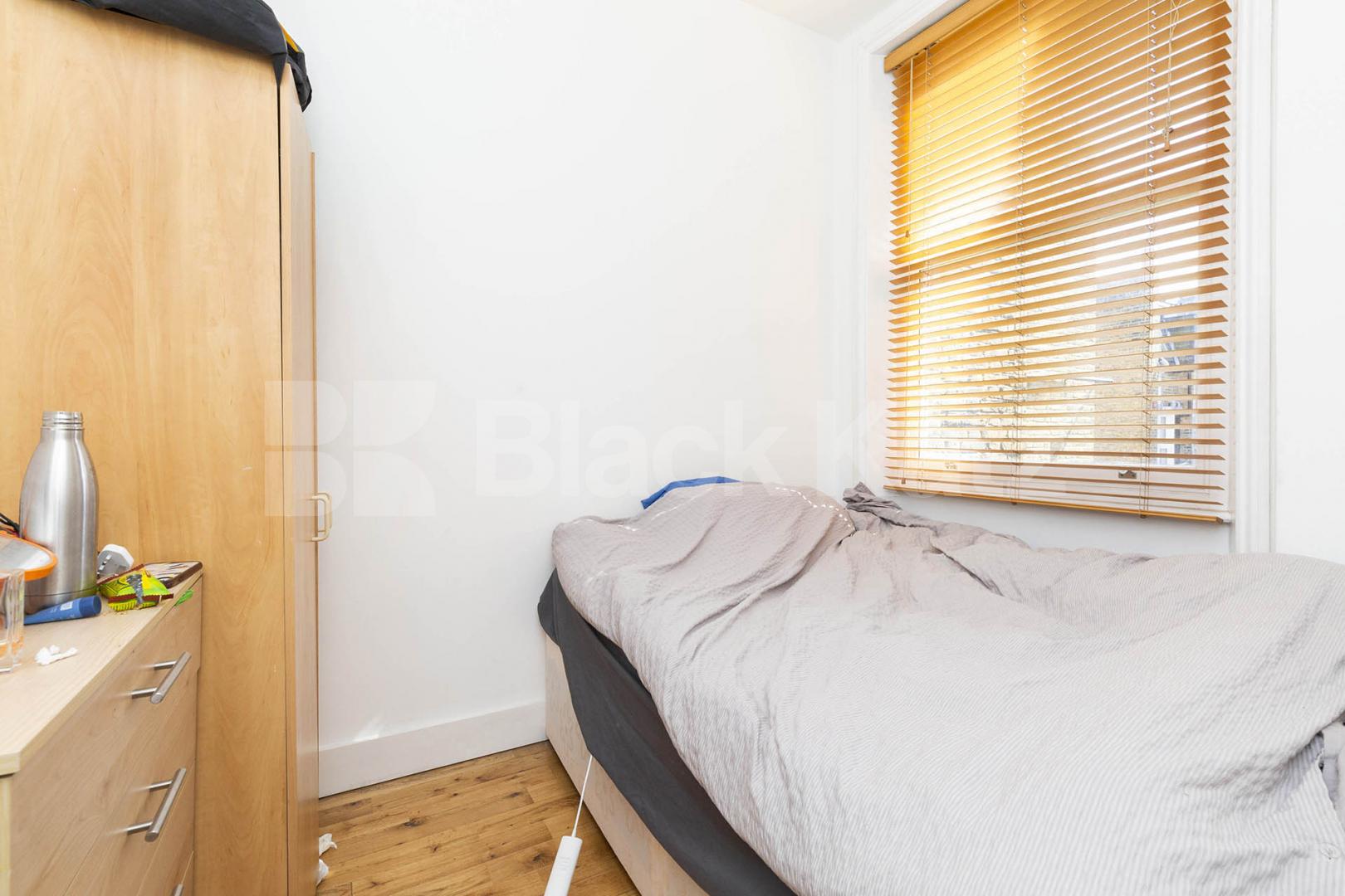 Modern Apartment Fulham Road, Fulham